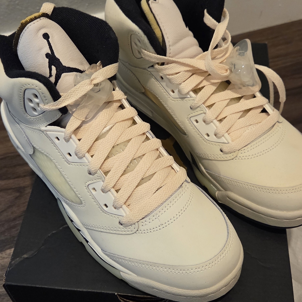 Jordan Cream Sneakers
